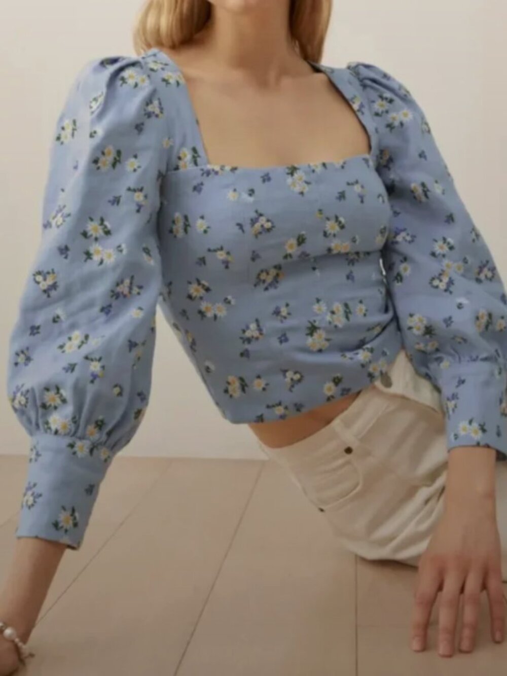 Reformation - Stilton Linen Top in Mineral Daisy Embroidery - Size 4